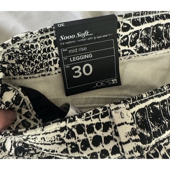 Joe's Jeans Mid-Rise Snakeskin Legging Jeans 30 NWT $189 - Picture 5 of 9